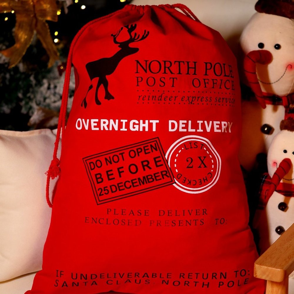 RED CHRISTMAS DRAWSTING GIFT BAG